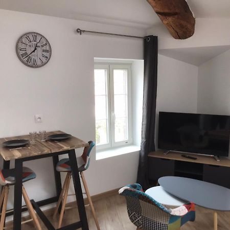 Le Petit Sault - Super Studio Refait A Neuf Proche Des Commerces Naionaln3 Royat Exterior photo